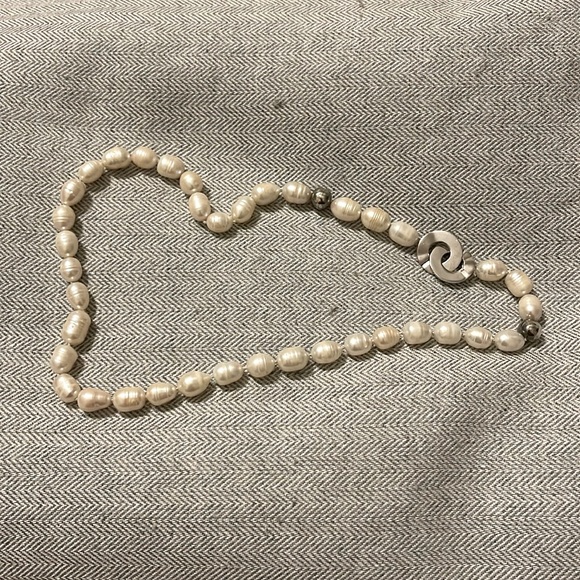 Peruvian Pearl Necklace with Sterling silver accents ⭐️ - Picture 2 of 7